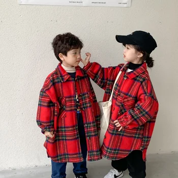 Детская хлопчатобумажная одежда 2022 Зима, Корейская версия плюшевого пальто в клетку для мальчиков и девочек, детская одежда среднего размера