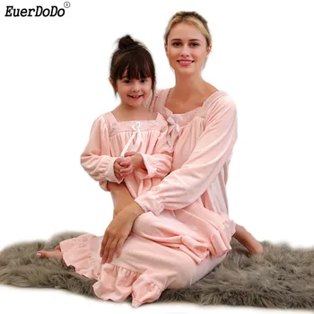 Подходящая Рождественская пижама для мамы и Дочки, Зимняя Бархатная Семейная пижама, Ночное платье с длинным рукавом, пижама для девочек, Ночная рубашка для девочек