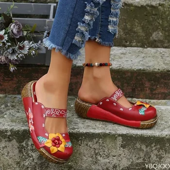 Женская летняя обувь, Новинка 2022 года, удобные римские сандалии на платформе, женские нескользящие тапочки с цветочным рисунком, большие размеры, женские тапочки на танкетке Baotou