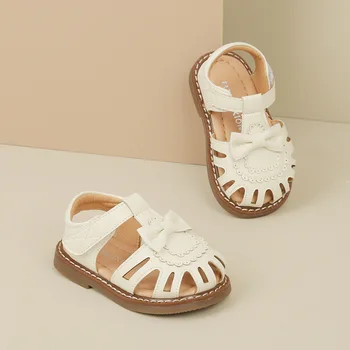 Летние сандалии Baotou с защитой от столкновений для маленьких девочек, обувь для малышей, корейская версия детской обуви для девочек, детская обувь принцессы с бантом